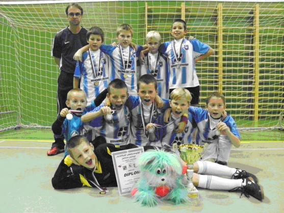 Starší přípravka Slovanu Broumov obsadila 2. místo na halovém turnaji v Jaroměři