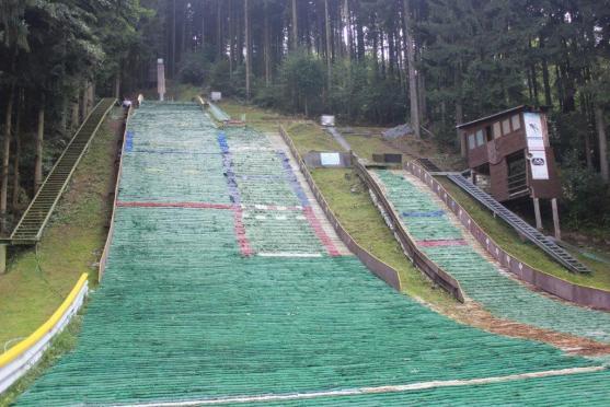 V Machově otevřeli nově zrekonstruovaný skokanský můstek