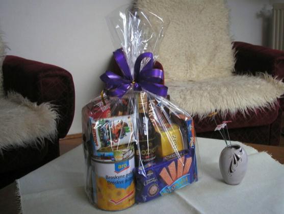 Novodobou tradicí v Křinicích u Broumova jsou vánoční balíčky pro seniory