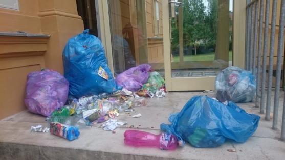 Vyřešené sousedské problémy