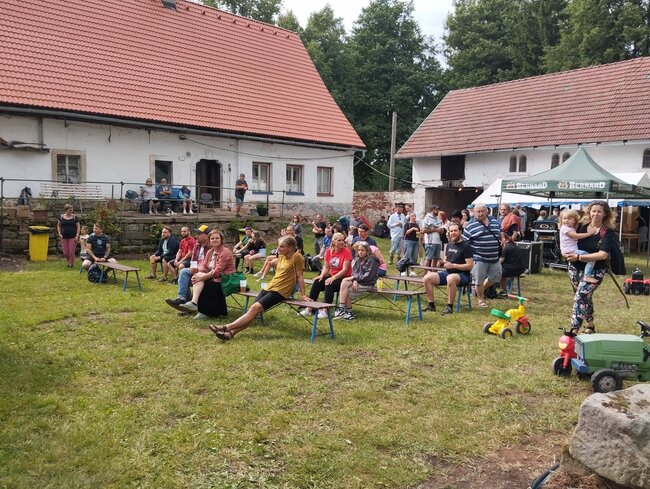 Tvrdý rap i křehká Bára Poláková. Bigboš Křinice se opět vydařil