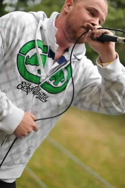 Broumovská kytara na fotografiích Jana Záliše