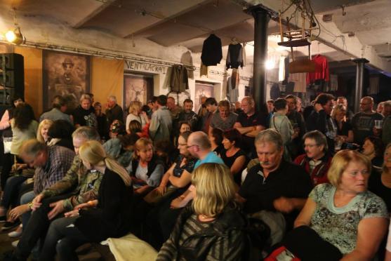 V Edenu hrál Vladimír Mišík. Proč nezahrál Slunečný hrob?