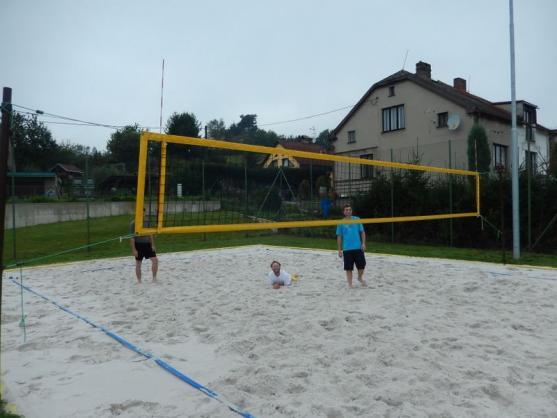 Pohár plný písku - páté pohodové polické plážové plácání pořádané Pedrem