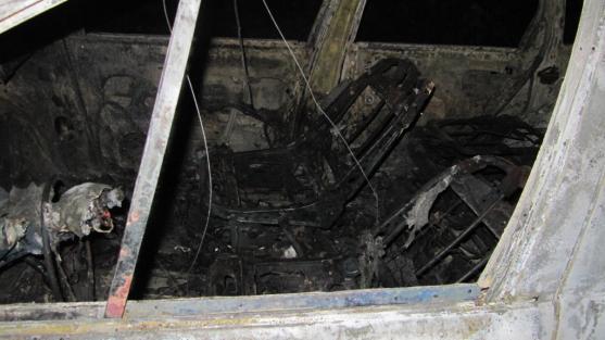 Hasiči opět zasahovali v Jetřichově. Tentokrát shořel automobil