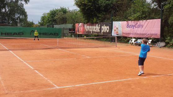Mladí broumovští tenisté skončili na 3. místě v krajské soutěži