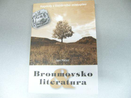 Zemřel Josef Škvorecký, náchodský rodák, který krátce působil i v Broumově