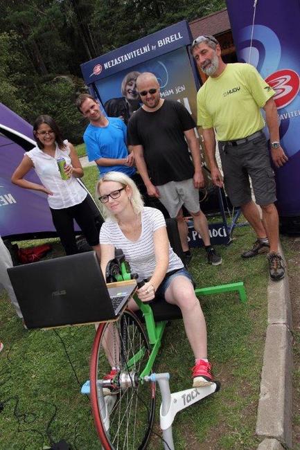 Turisté v Adršpachu pomáhali handicapovaným