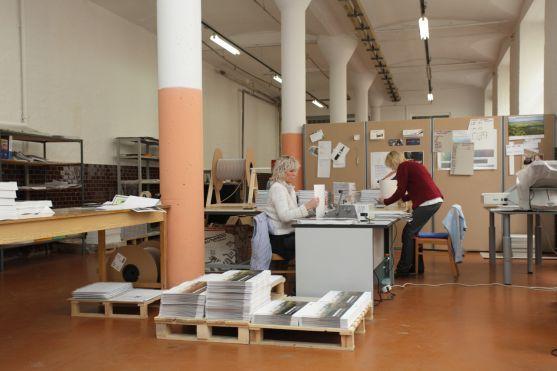 Tiskárna v Broumově zaměstnala další uchazečku se zdravotním postižením 