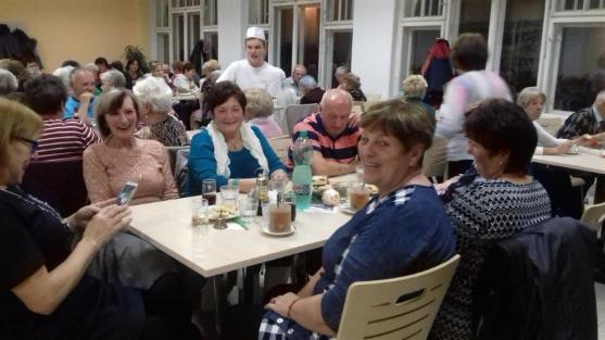 Mikulášskou zábavou ukončil klub seniorů Radost zase jeden rok