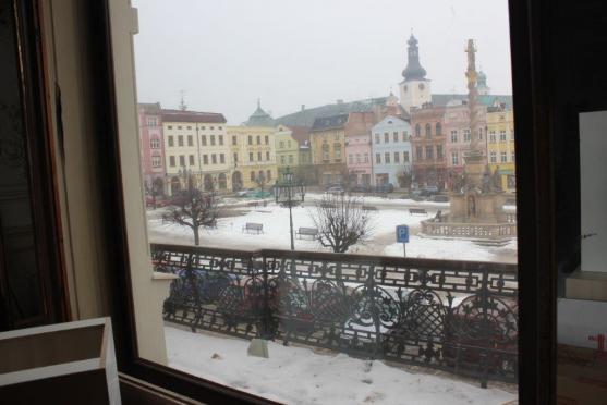 Opravená budova Café Herzog začne od května sloužit potřebám města