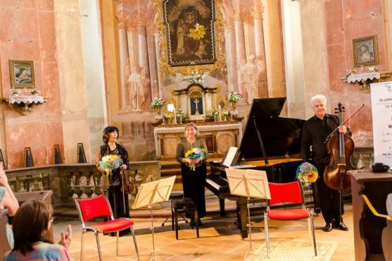 V kostele sv. Anny ve Vižňově vystoupilo Kubelíkovo trio 