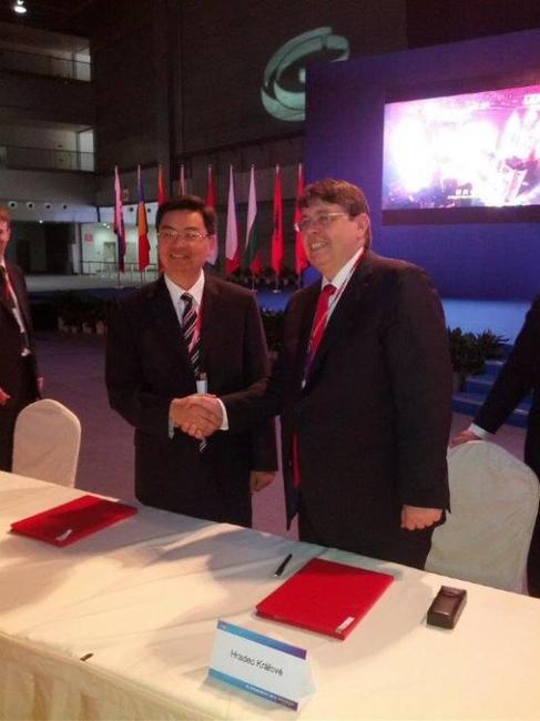 Firma, která nabízí práci občanům Náchodska, má kořeny až v daleké Číně 