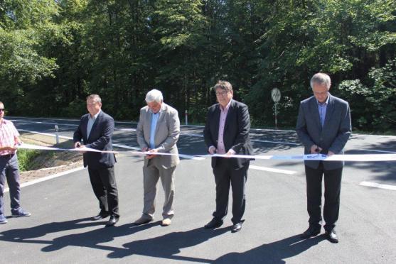 Dotace z Integrovaného regionálního operačního programu na silnici do Broumova byla přislíbena jako vůbec první v České republice