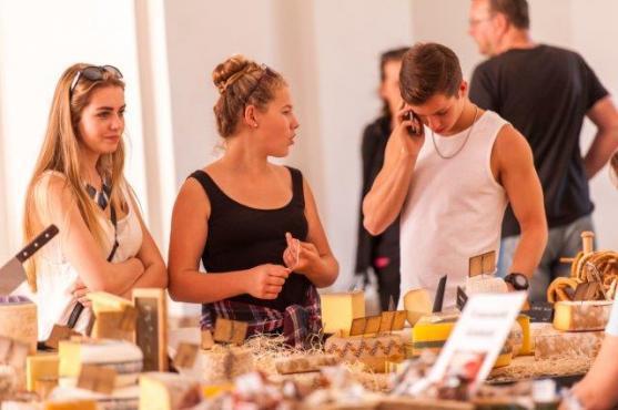 Vinum et Cetera nabídne skvělá vína, hudbu, prohlídky kláštera i středověké písárny