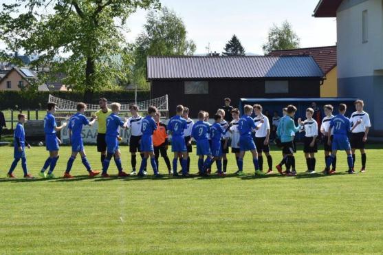 Na zápas starších žáků Slovanu Broumov přišla více než stovka diváků 