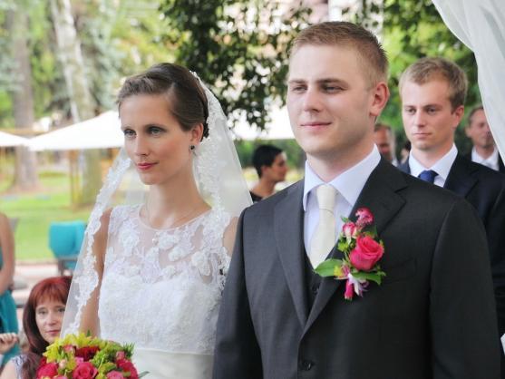 Automobilový závodník Michal Matějovský se v Broumově oženil