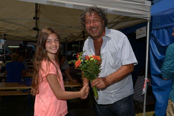 Nela Řehořová z Police nad Metují natáčí film Babovřesky 3