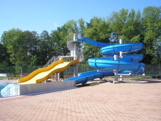 Koupaliště v Meziměstí je již pro návštěvníky připravené