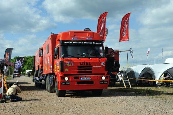 Posádka závodní Tatry z jetřichovského Svoboda Tatra Teamu byla 3. na populární evropské rallye BAJA 300 Mitteldeutschland 2012