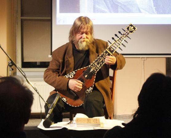 Klub ArtCafé uvedl hraběte Šporka, baroko a písně rozverné 