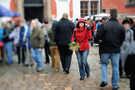 Na Adventním trhu v broumovském klášteře bylo kolem 30 stánků a spousta návštěvníků