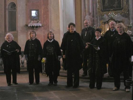 Koncert pěveckého komorního sdružení Cantus k obnově kostela svaté Anny ve Vižňově 
