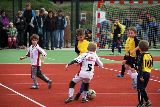 Realizace výstavby polického všesportovního hřiště trvala šest let 