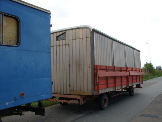 Maringotka bez kola ujela desítky kilometrů. Do Police nad Metují však nedojela