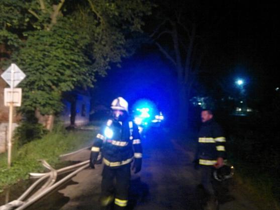 Po roce a půl opět hořela budova hospody Na Krymzu v Křinicích