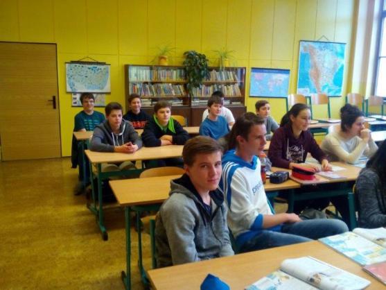 Jeden den na gymnáziu 