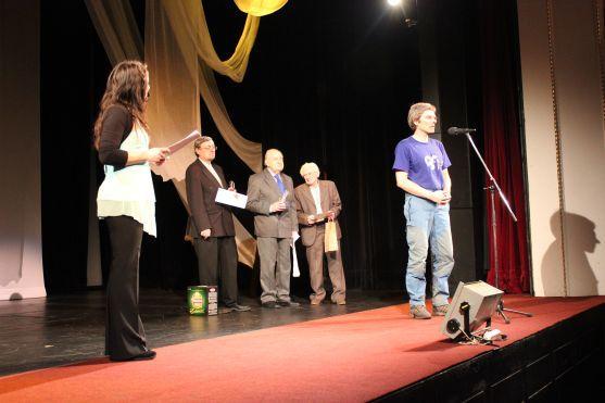Na Broumovsko putuje cena Křesadlo 2012 a dvě ceny Déčka