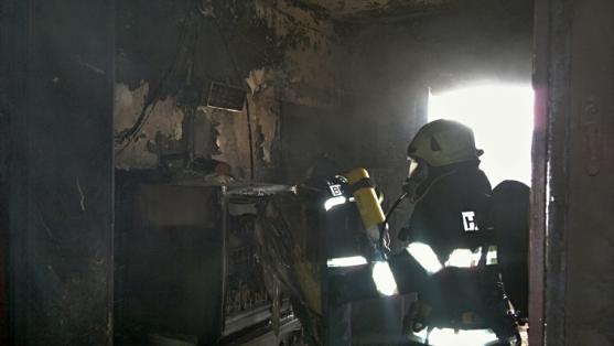 Broumovští hasiči zlikvidovali požár v koupelně rodinného domu