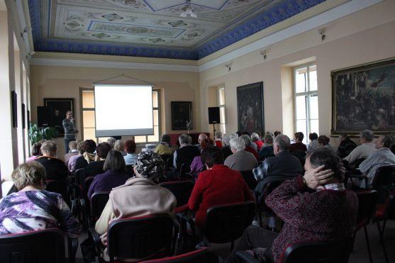 Studenti Univerzity třetího věku ukončili školní rok 2012