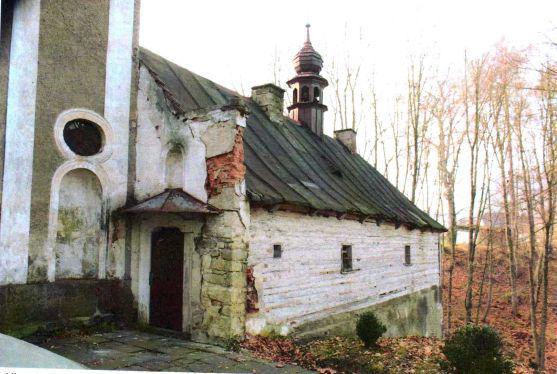 Ivanitská poustevna s kostelem Panny Marie Pomocné v Teplicích nad Metují na Kamenci 