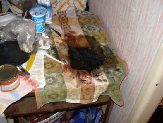 Hasiči vyjížděli kvůli hořícím potravinám