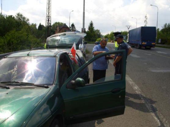 K zácpám na česko - polských hranicích kvůli fotbalovému mistrovství Euro nedochází 