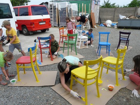 Kdo má židli, ten bydlí aneb Židličkodovádění v Muzeu papírových modelů 