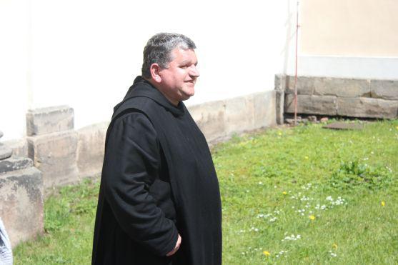 "Vracejte se," loučil se převor Petr Prokop Siostrzonek s účastníky prohlídky broumovského kláštera