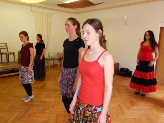 Španělský večer taneční skupiny Las Babuchas doplní kurz flamenca pro začátečníky 