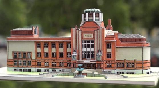 Společné vstupné do expozic Muzea Náchodska v Polici a do Muzea papírových modelů