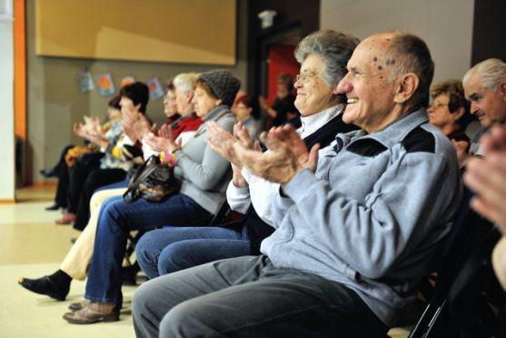 O průzkum plynu, cyklostezku a bezpečnost ve městě se zajímali senioři na setkání se zastupiteli Broumova