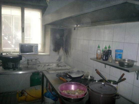 Ve vietnamském bistru v Broumově vzplál fritovací hrnec