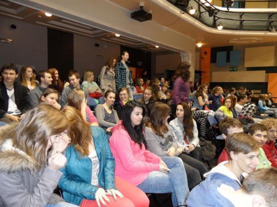 Radoslav Gipsy Banga nadchnul studenty broumovského gymnázia a Základní školy Hradební 