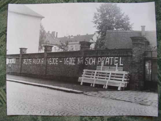 V Polici nad Metují chystají výstavu připomínající okupaci Československa vojsky Varšavské smlouvy v roce 1968 