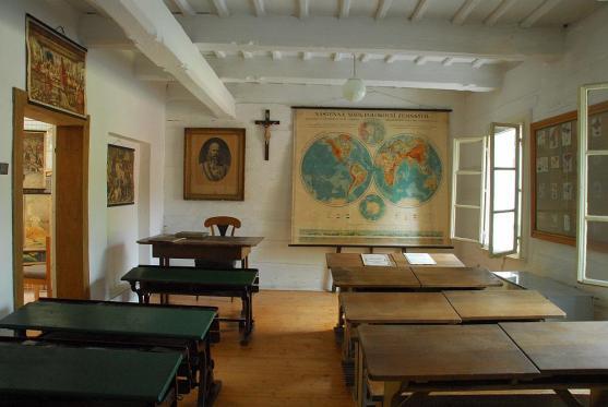 Ve staré polické škole Dřevěnce to opět vypadá jako kdysi 
