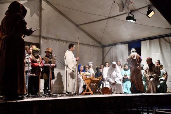 Již po desáté vedly kroky tří vznešených cizinců Broumovem