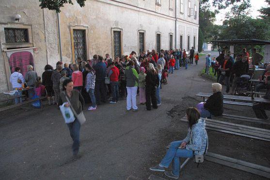 Polický klášter byl plný pohádkových a strašidelných postav 