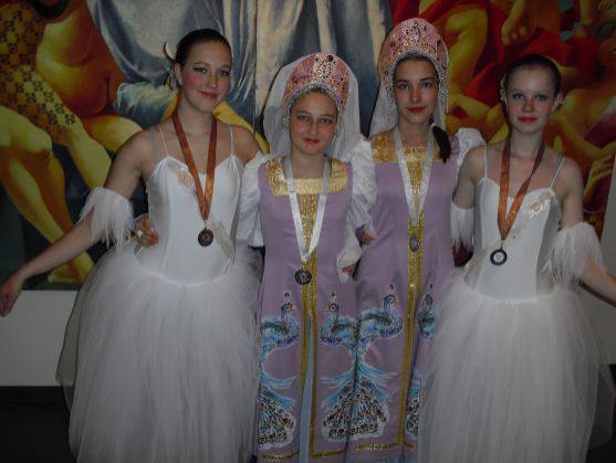 Broumovské baletky uspěly na mezinárodní soutěži Hradecká Odette 