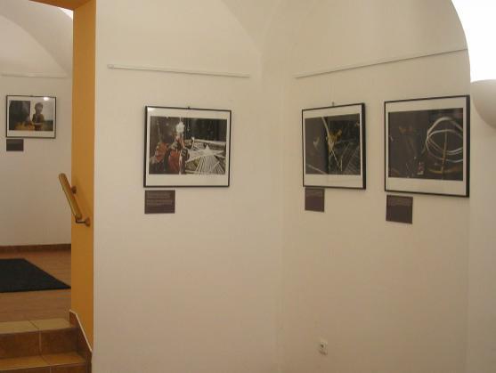 Dvě fotografické výstavy se společným podtextem v Polici nad Metují 